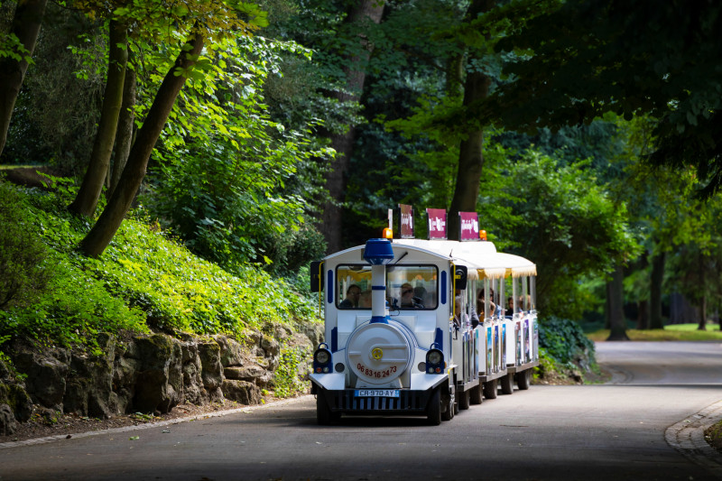 p-tit-train-touristique-douai-parc-bertin-douaisis-nord-france-c-adlanglet-3406